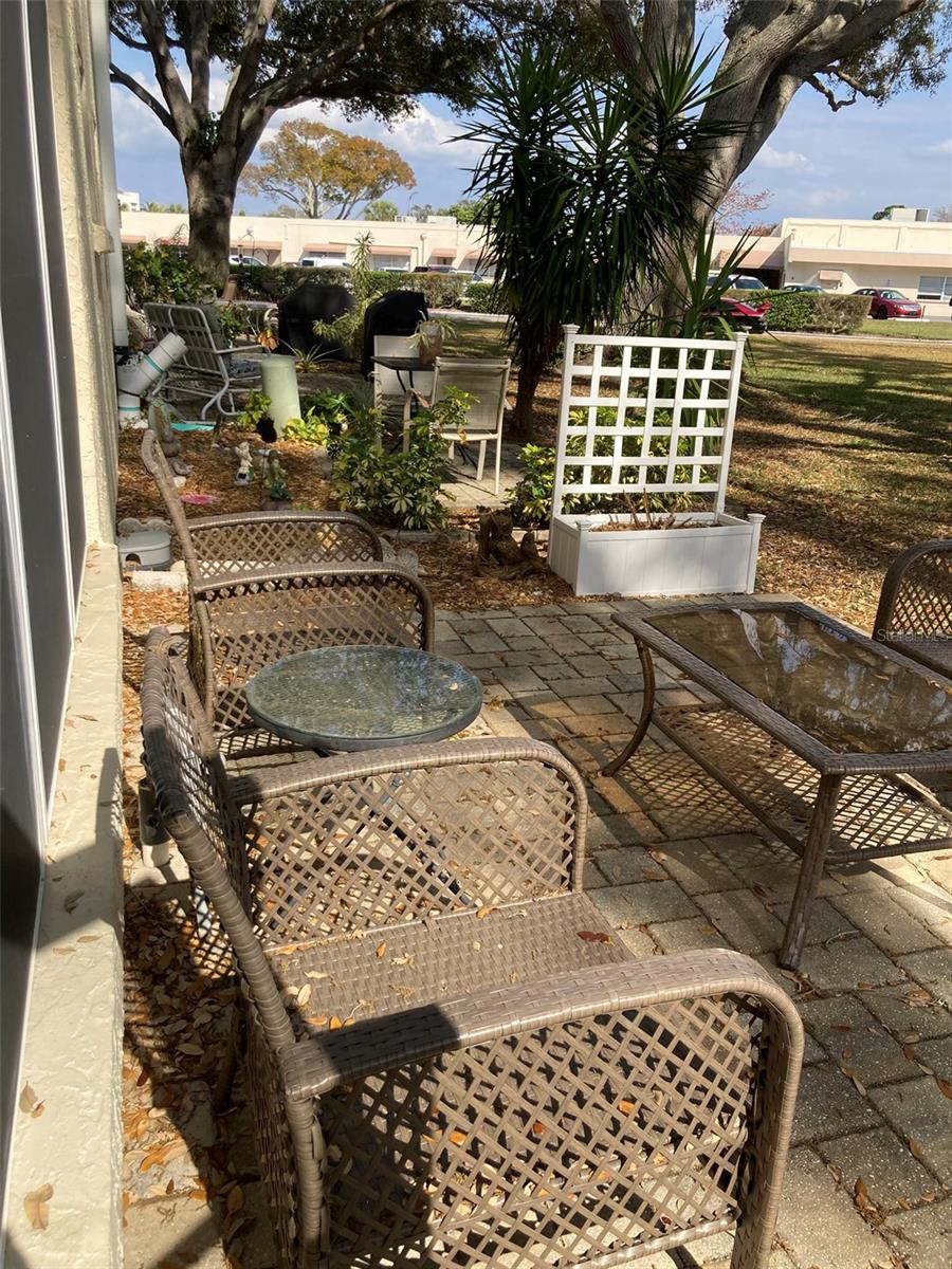 FIVE TOWNS OF ST PETE CONDO NO 308, UNIT 114 - Residential Lease