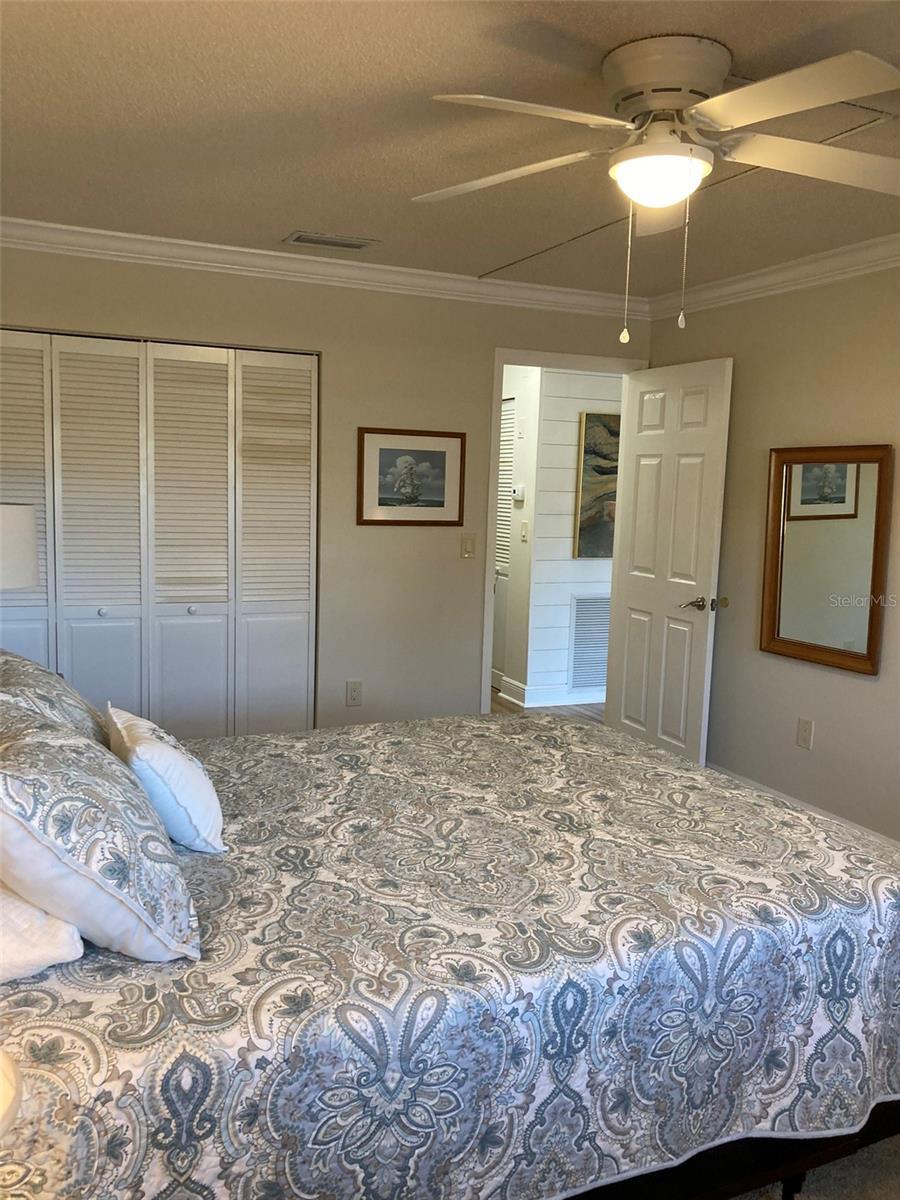 FIVE TOWNS OF ST PETE CONDO NO 308, UNIT 114 - Residential Lease