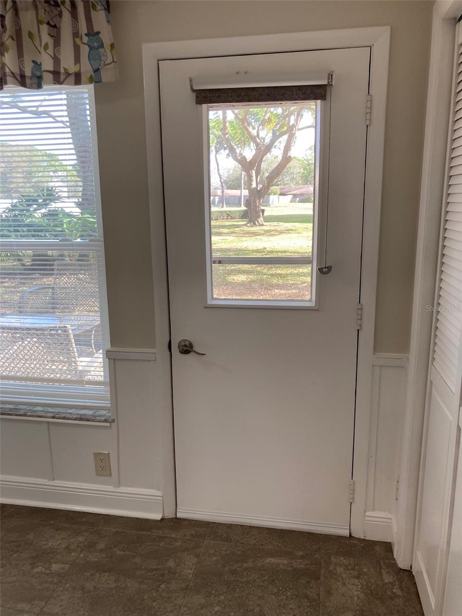 FIVE TOWNS OF ST PETE CONDO NO 308, UNIT 114 - Residential Lease