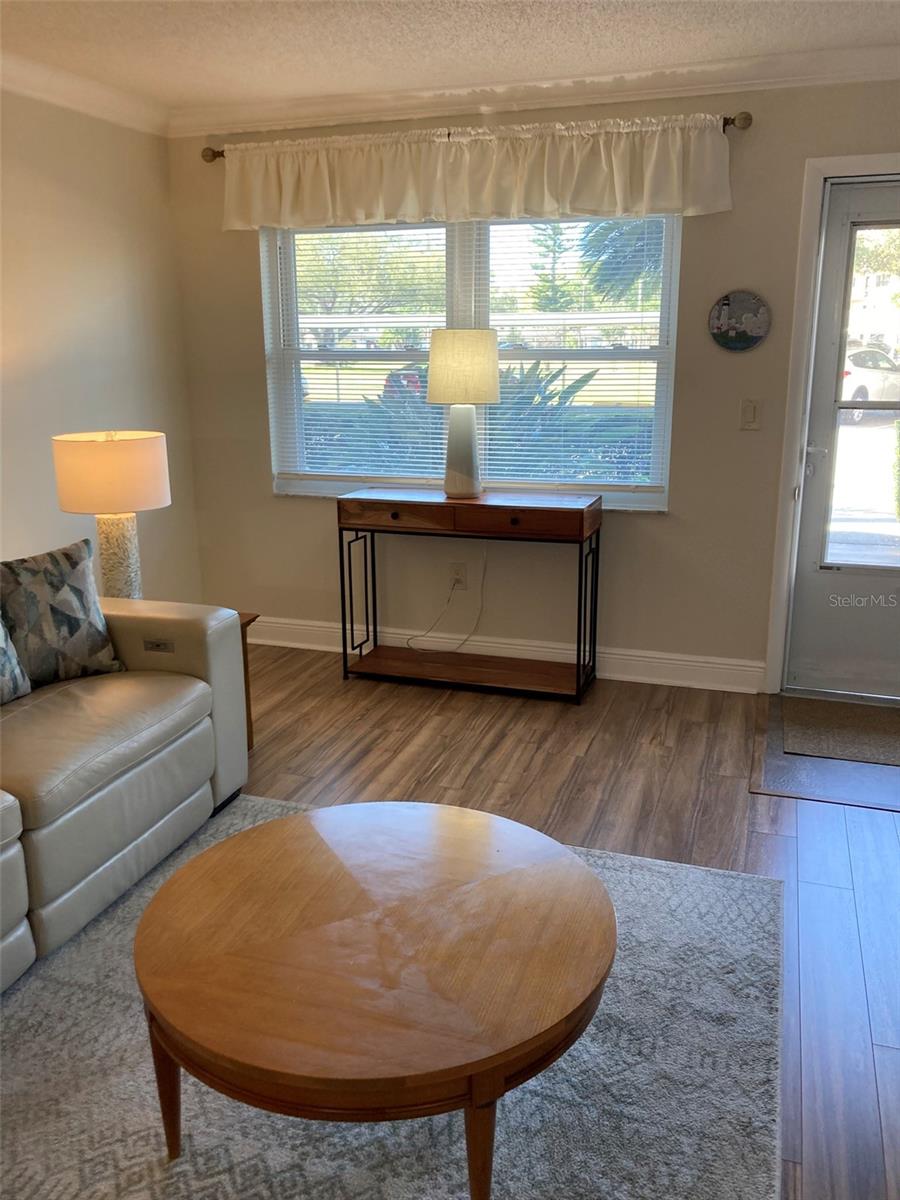 FIVE TOWNS OF ST PETE CONDO NO 308, UNIT 114 - Residential Lease