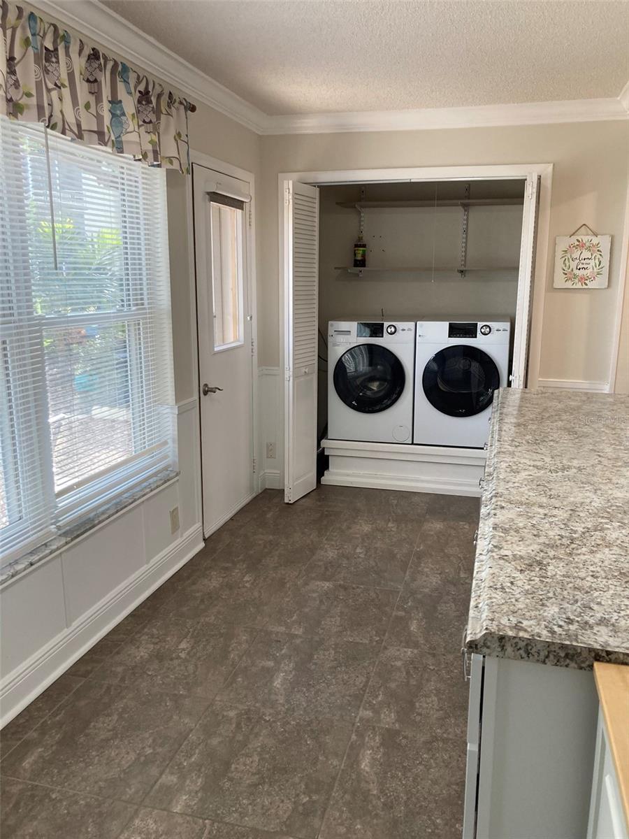 FIVE TOWNS OF ST PETE CONDO NO 308, UNIT 114 - Residential Lease