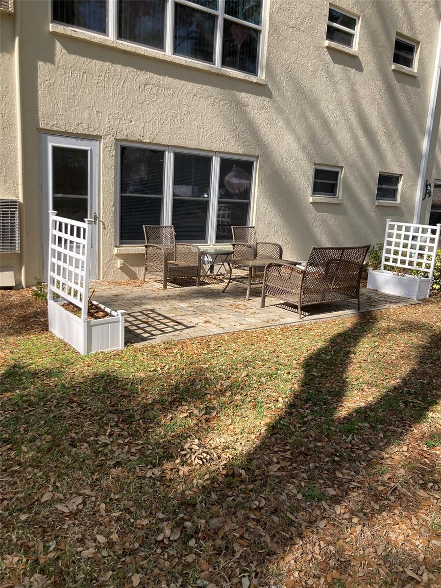 FIVE TOWNS OF ST PETE CONDO NO 308, UNIT 114 - Residential Lease