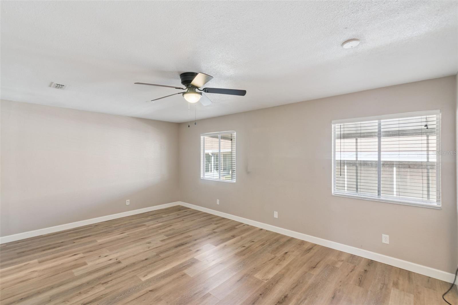 TAVARES RIDGE CONDO - Residential