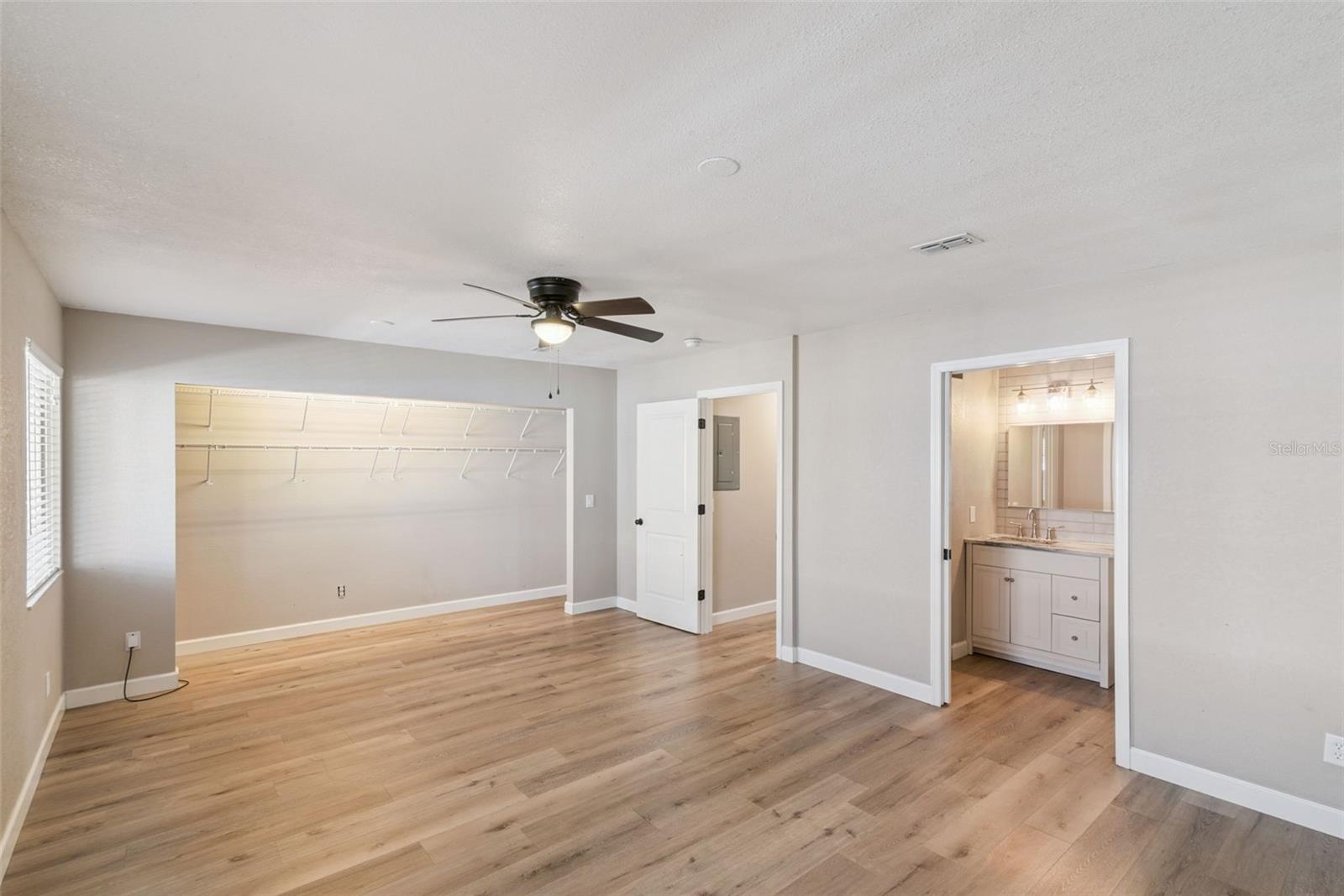 TAVARES RIDGE CONDO - Residential