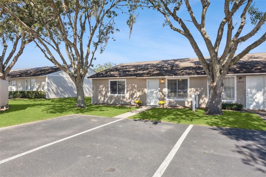 Photo of 30128 Tavares Ridge Boulevard #30128, Tavares, FL 32778 (MLS # G5103883)