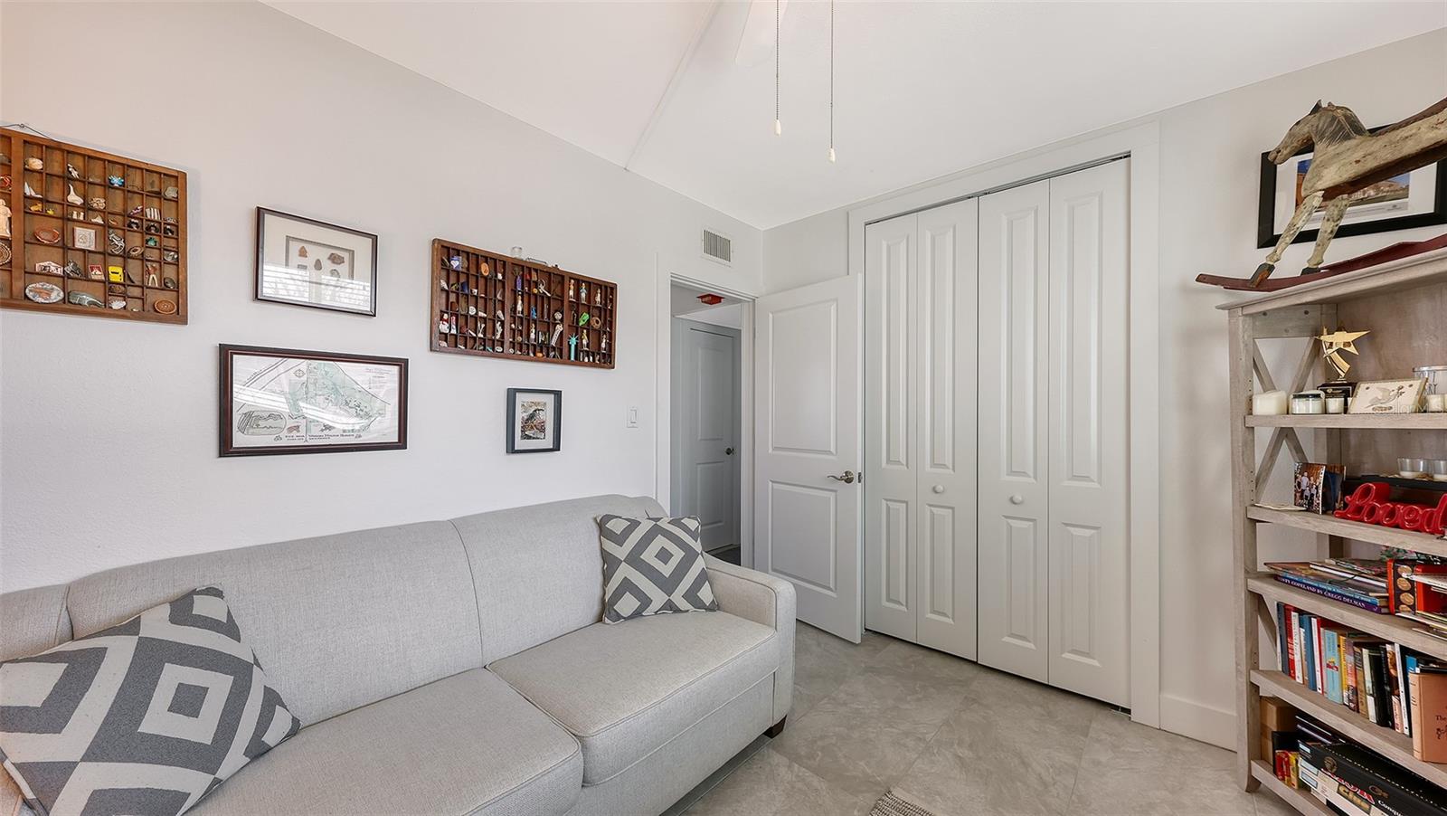 SARASOTA HARBOR EAST - Residential