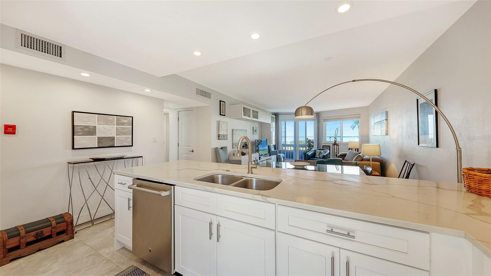 SARASOTA HARBOR EAST - Residential