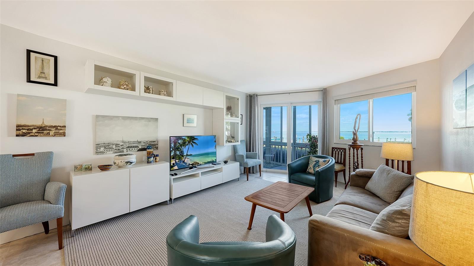 771 JOHN RINGLING BOULEVARD 2