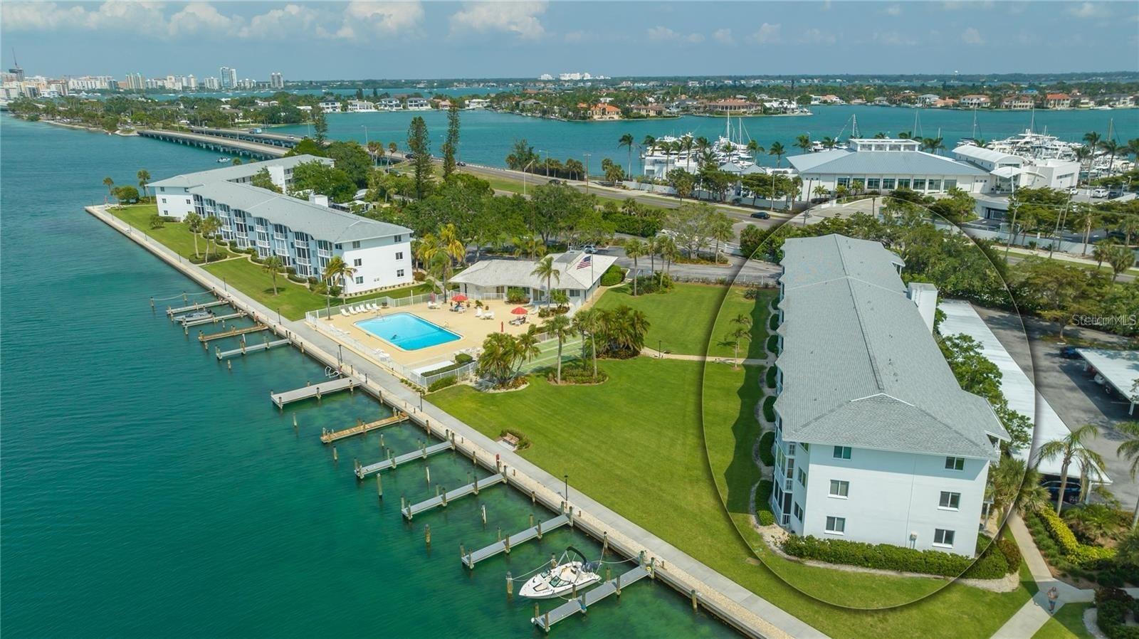 SARASOTA HARBOR EAST - Residential