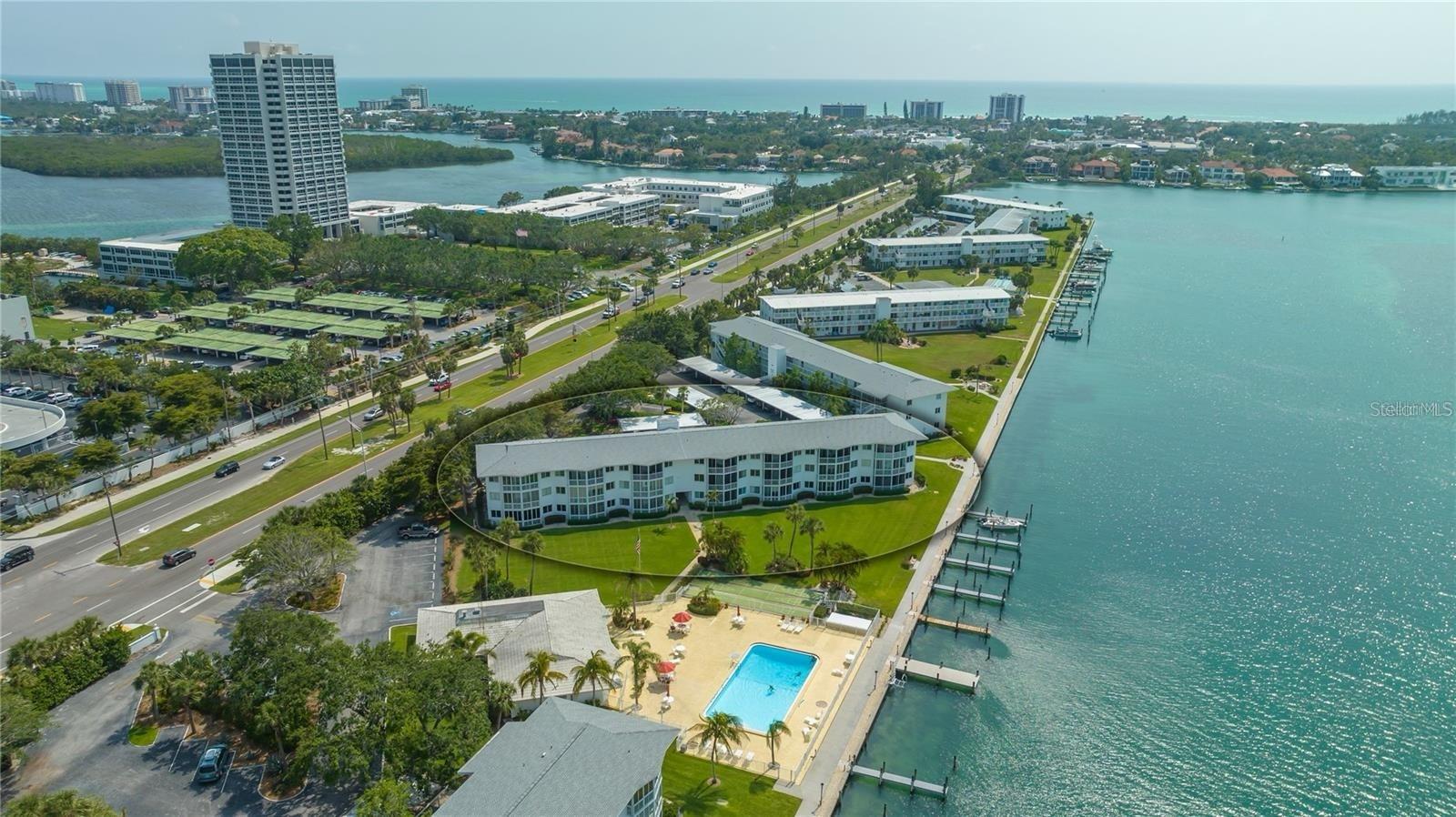 SARASOTA HARBOR EAST - Residential