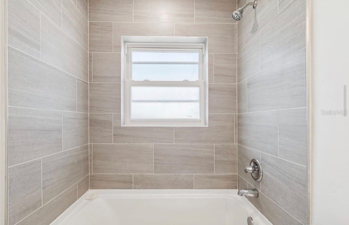 NORTH MADEIRA SHORES - Residential