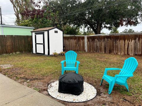 A home in SEMINOLE