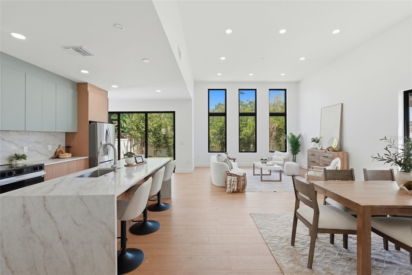 AVALON - Residential