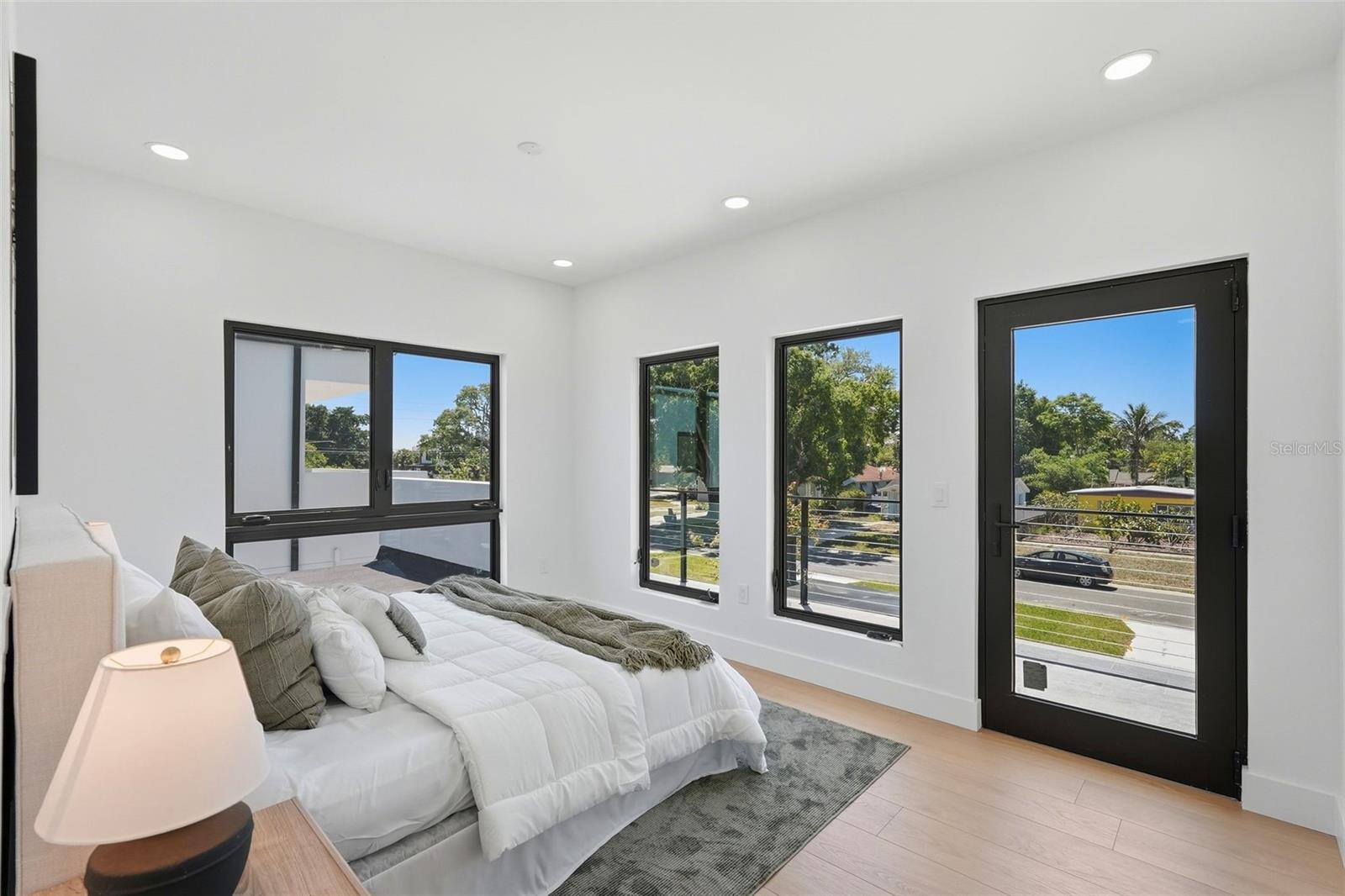 AVALON - Residential