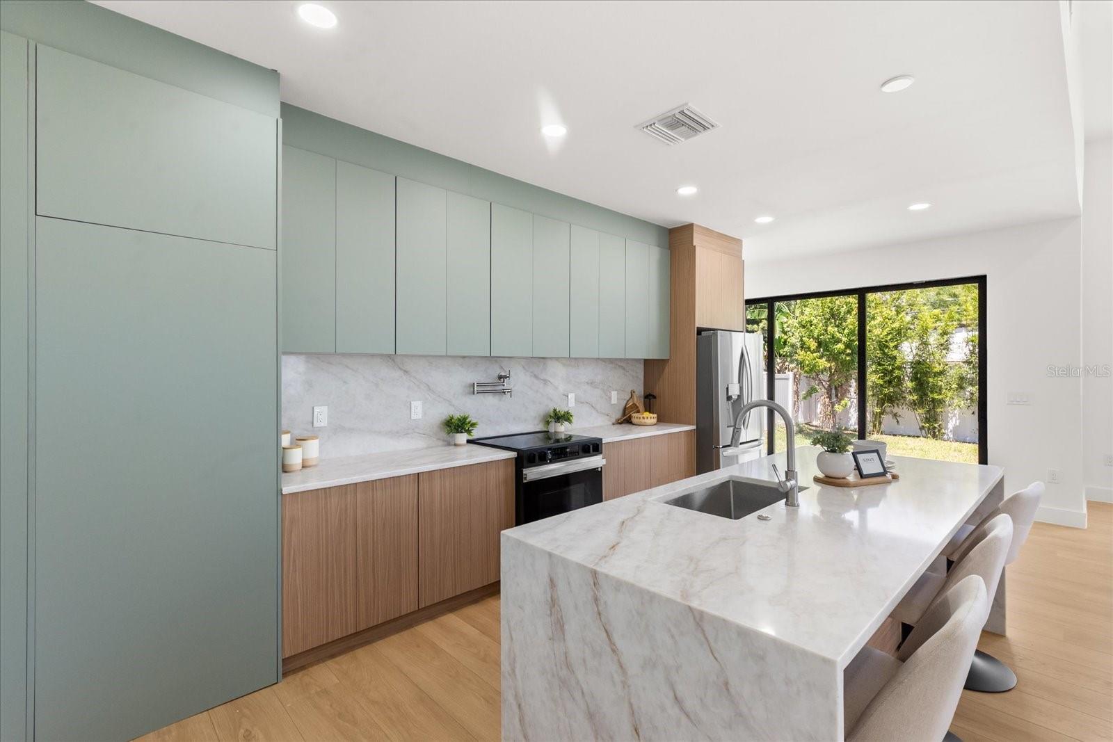 AVALON - Residential