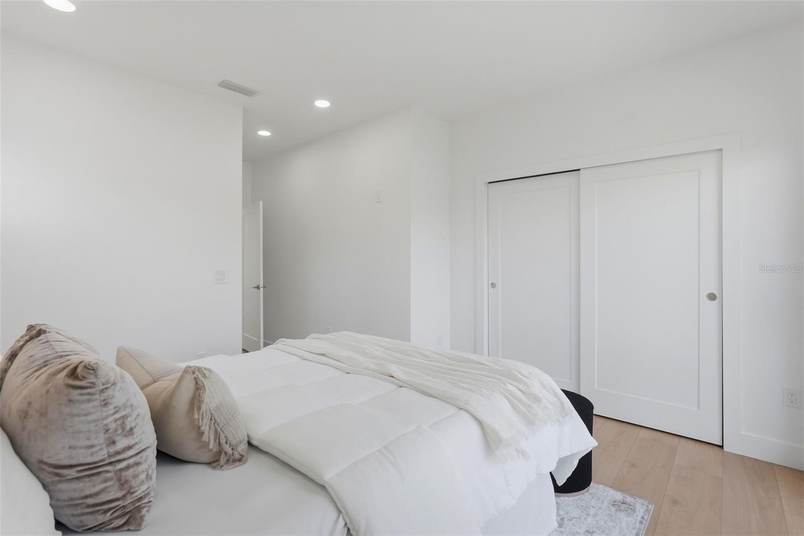 AVALON - Residential