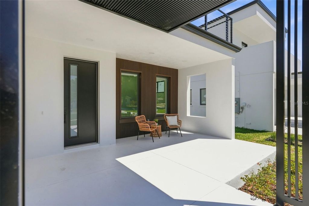 Photo of 2525 18th Avenue N, St Petersburg, FL 33713 (MLS # TB8495183)