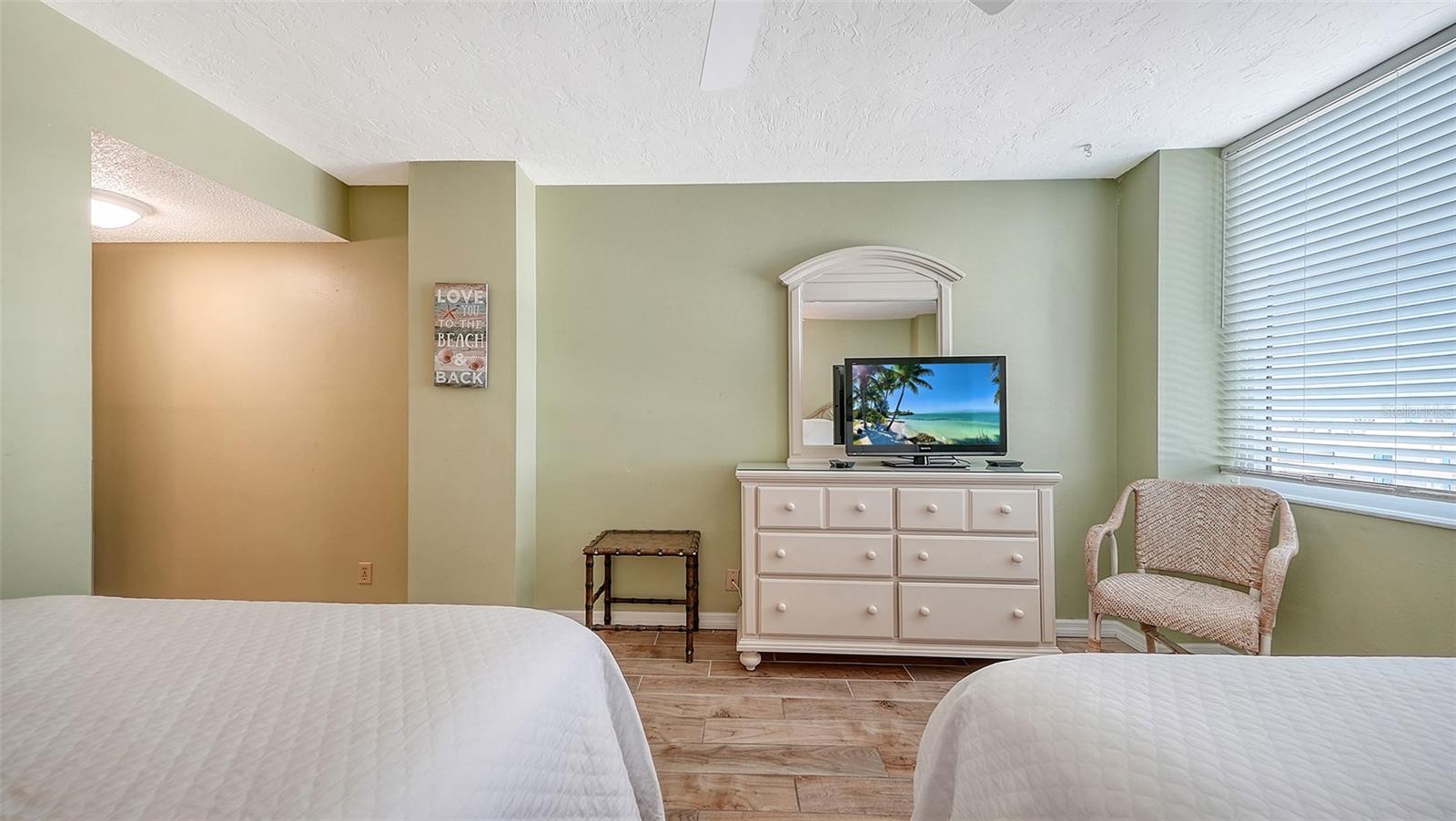 SARASOTA SURF & RACQUET - Residential