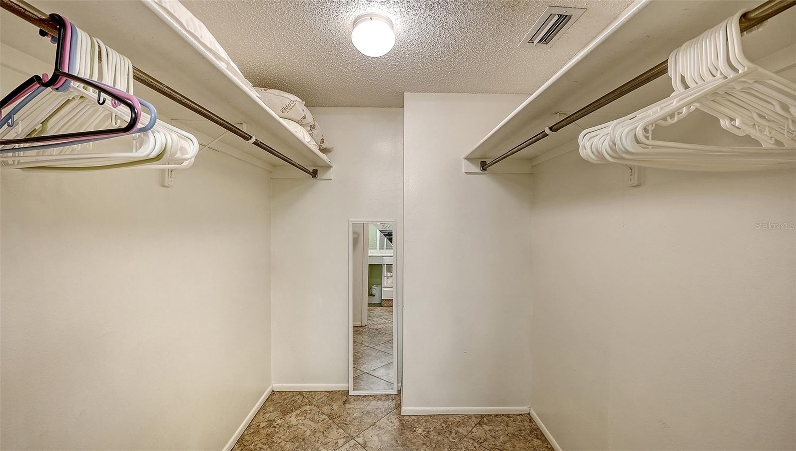 SARASOTA SURF & RACQUET - Residential