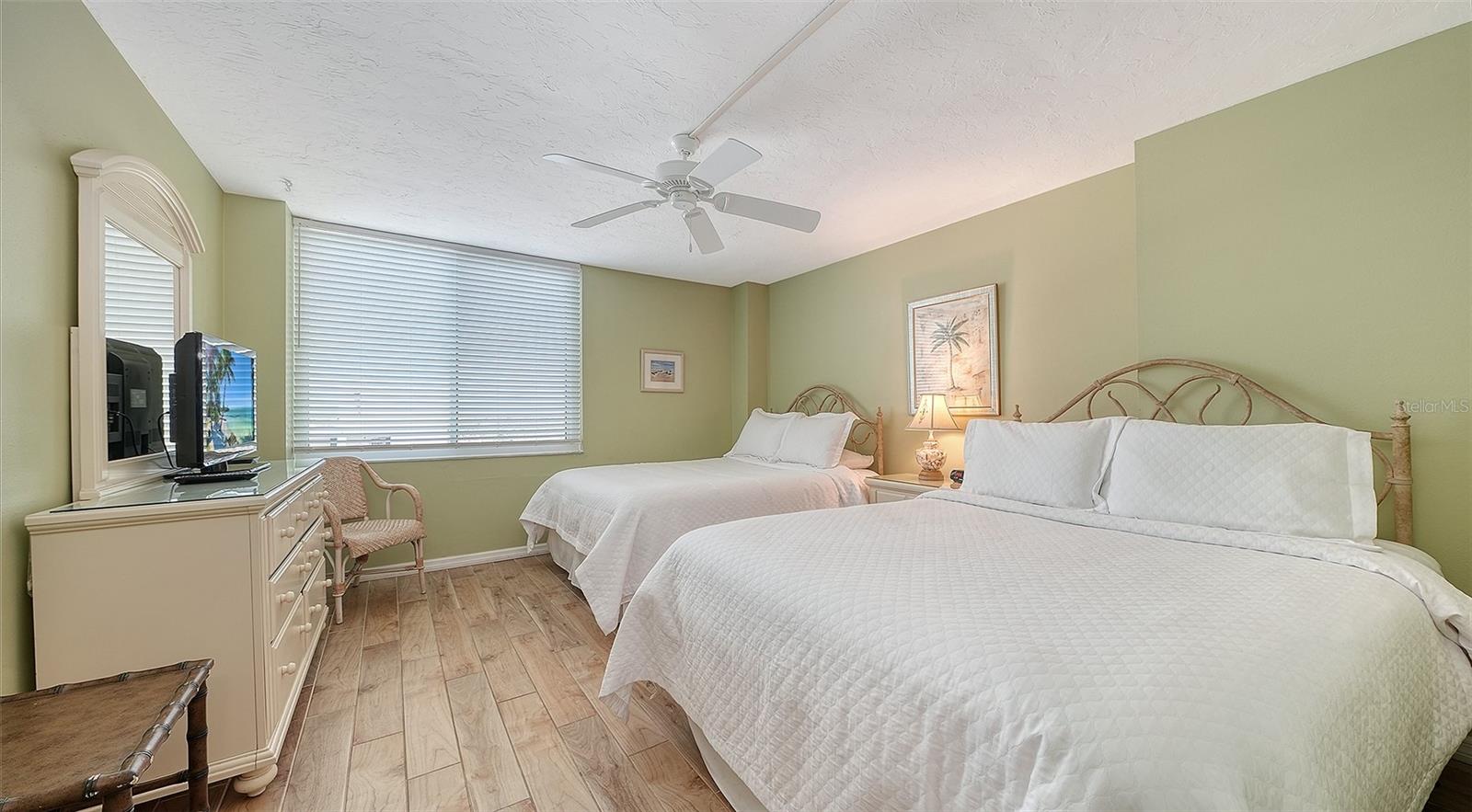 SARASOTA SURF & RACQUET - Residential