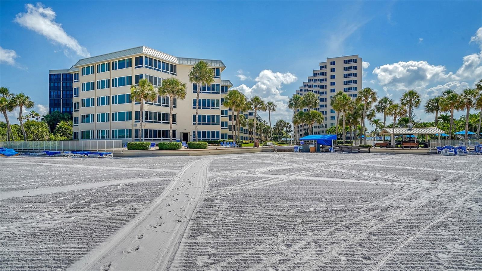 SARASOTA SURF & RACQUET - Residential