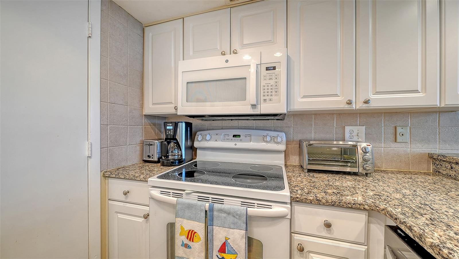 SARASOTA SURF & RACQUET - Residential