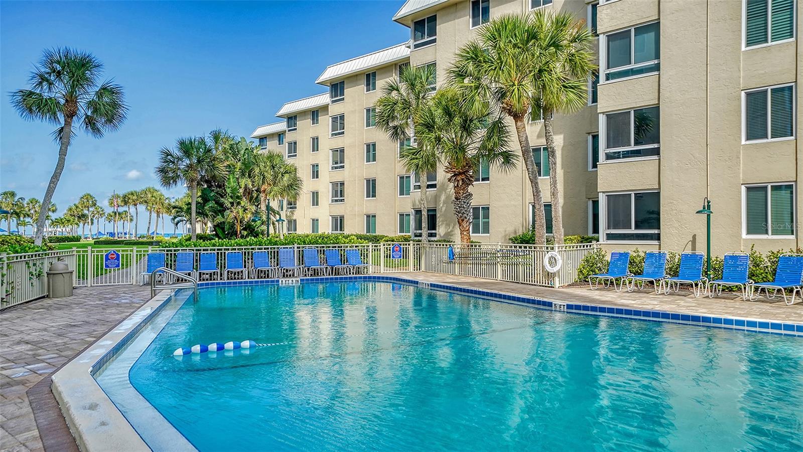 SARASOTA SURF & RACQUET - Residential