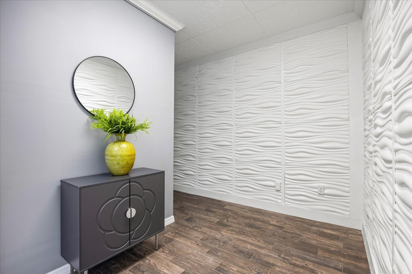2401 BAYSHORE BOULEVARD CU1