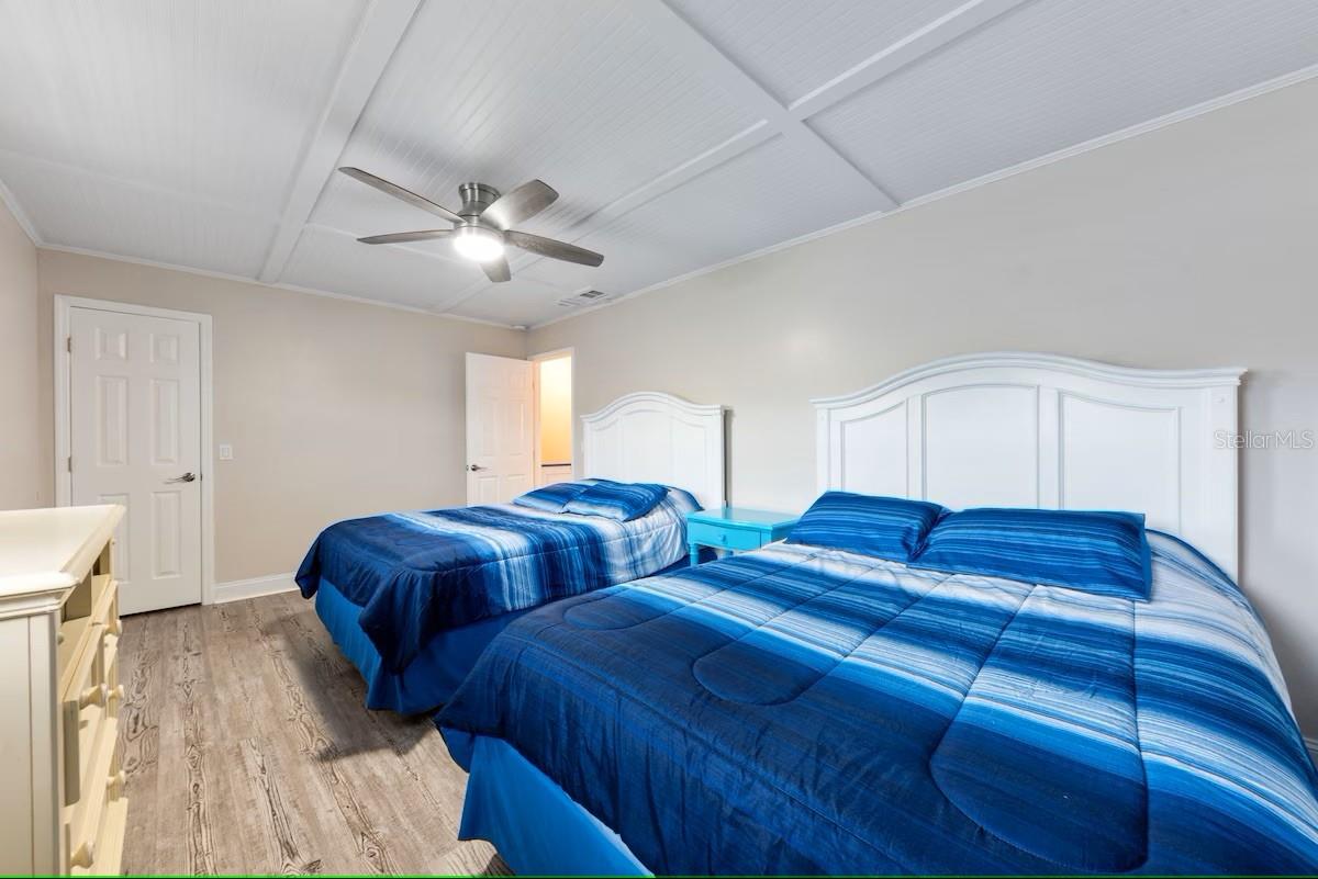 SEA SHELL OF INDIAN SHORES - Residential