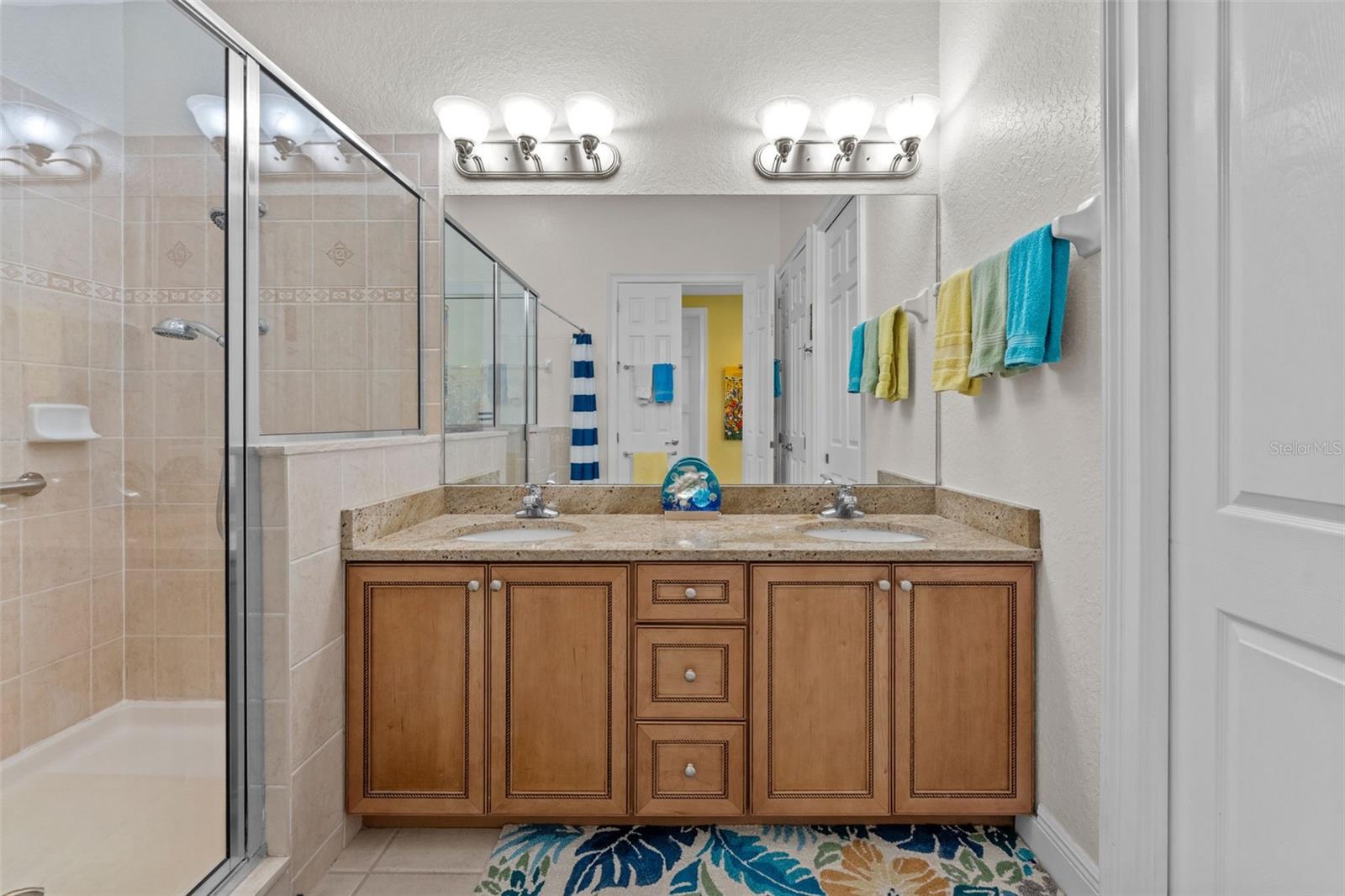 BANYAN BAY AT RUTLAND - Residential