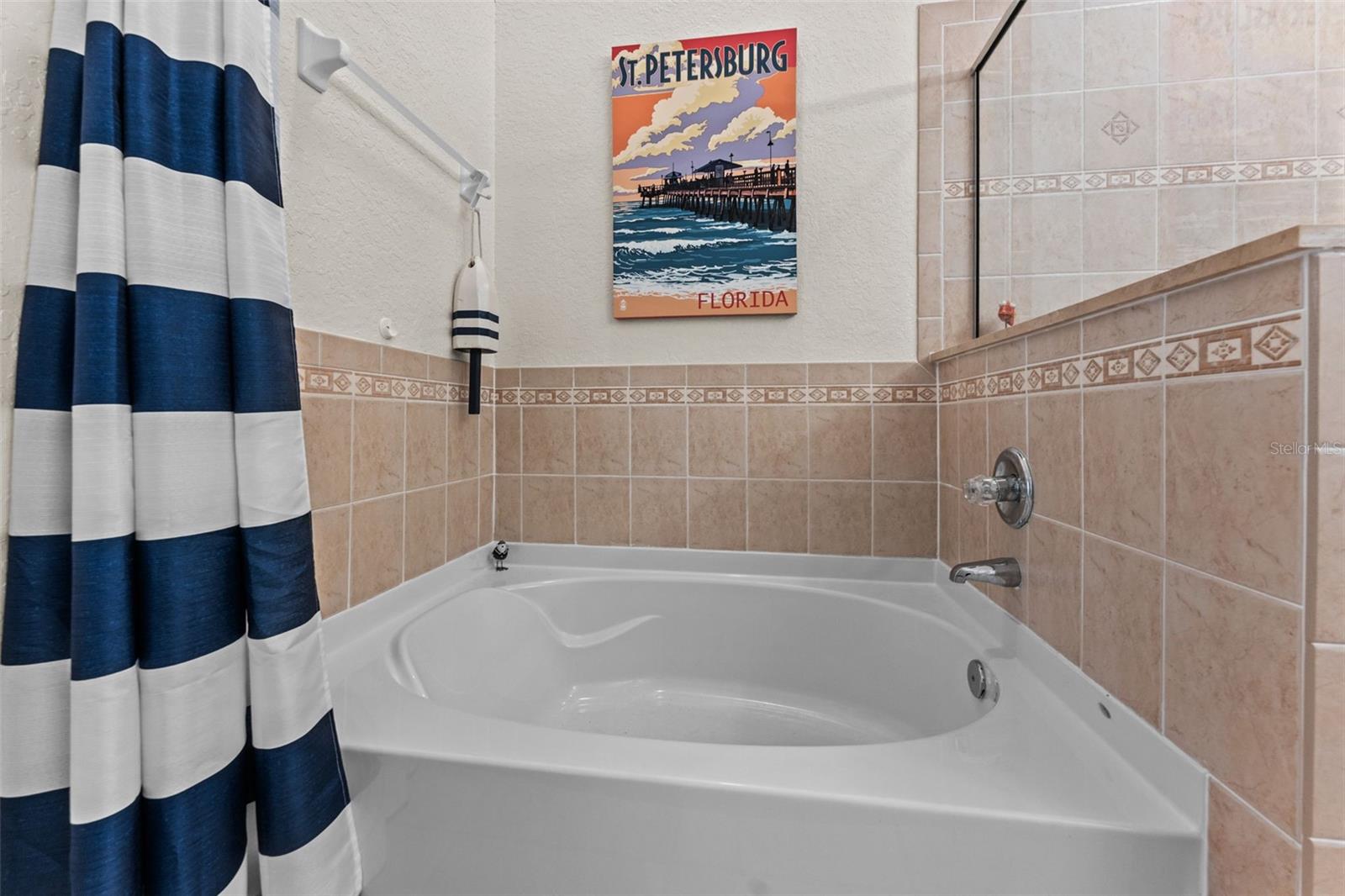 BANYAN BAY AT RUTLAND - Residential