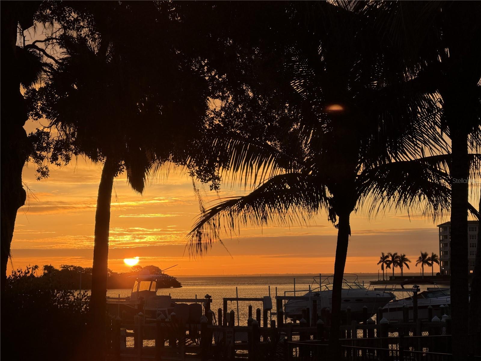 BANYAN BAY AT RUTLAND - Residential