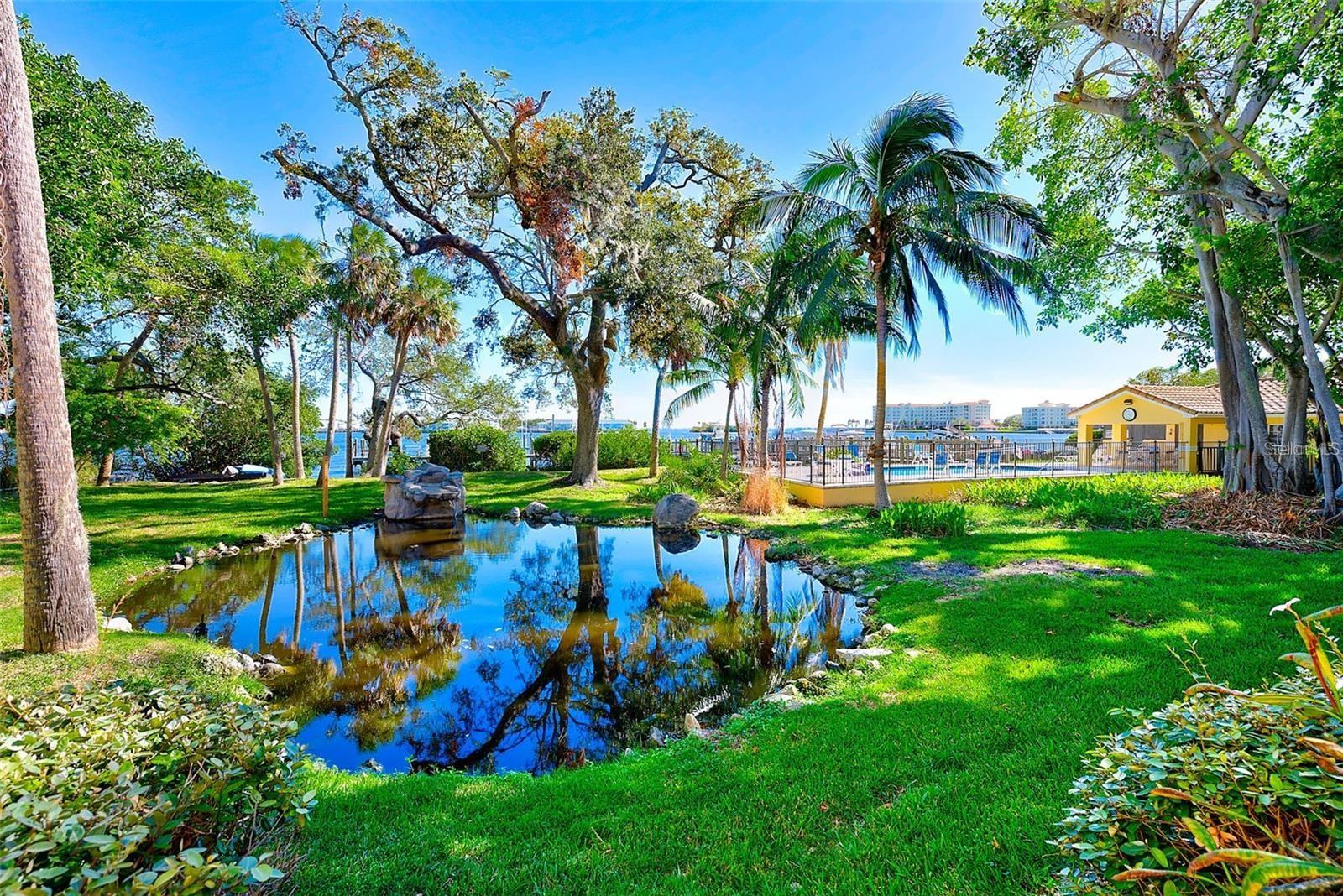 BANYAN BAY AT RUTLAND - Residential