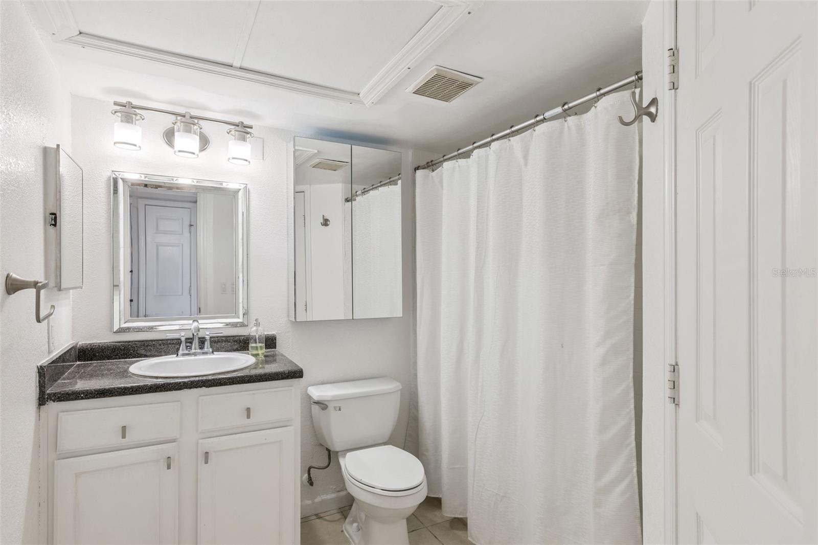 LAKEWOOD PARK A CONDO - Residential Lease