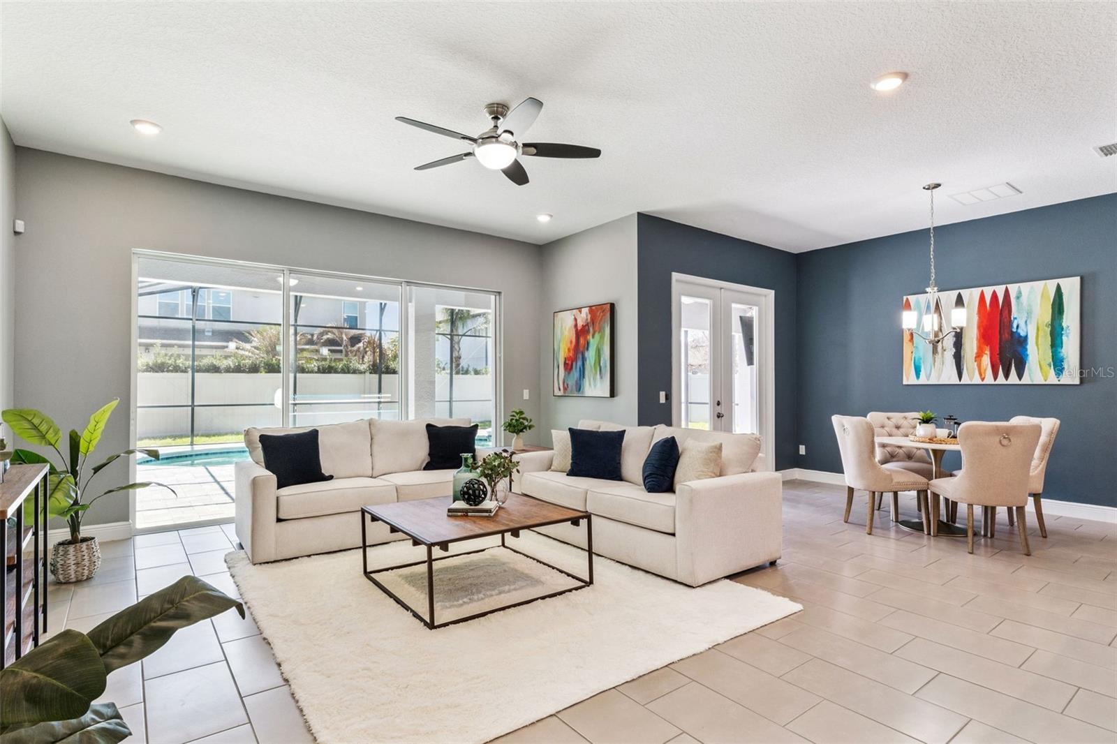 OVIEDO GARDENS - Residential