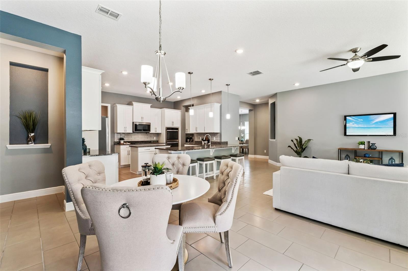 OVIEDO GARDENS - Residential