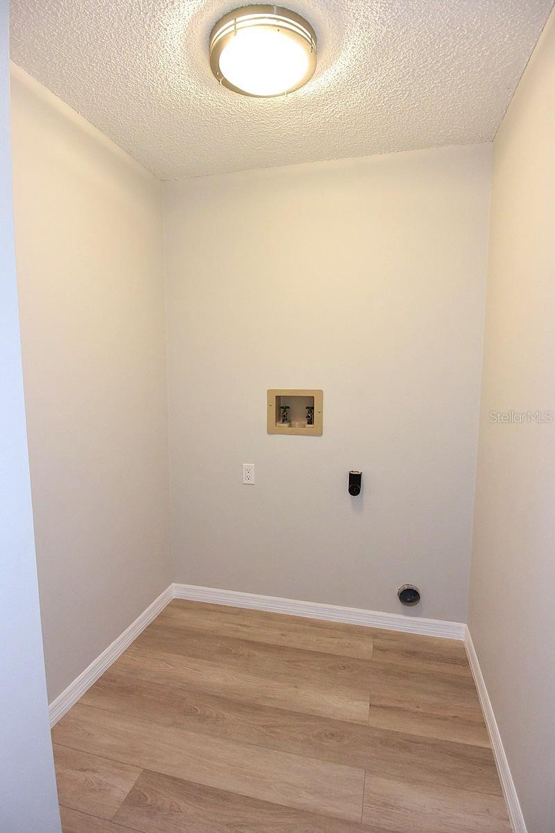 ORCHID LAKE WEST - Residential