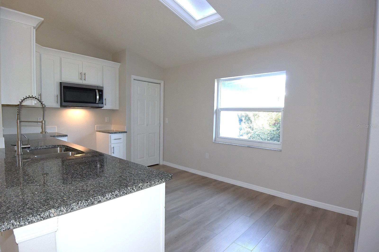 ORCHID LAKE WEST - Residential