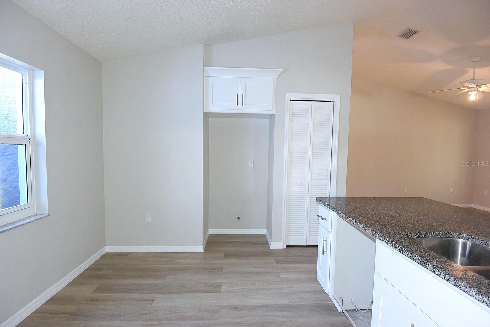 ORCHID LAKE WEST - Residential