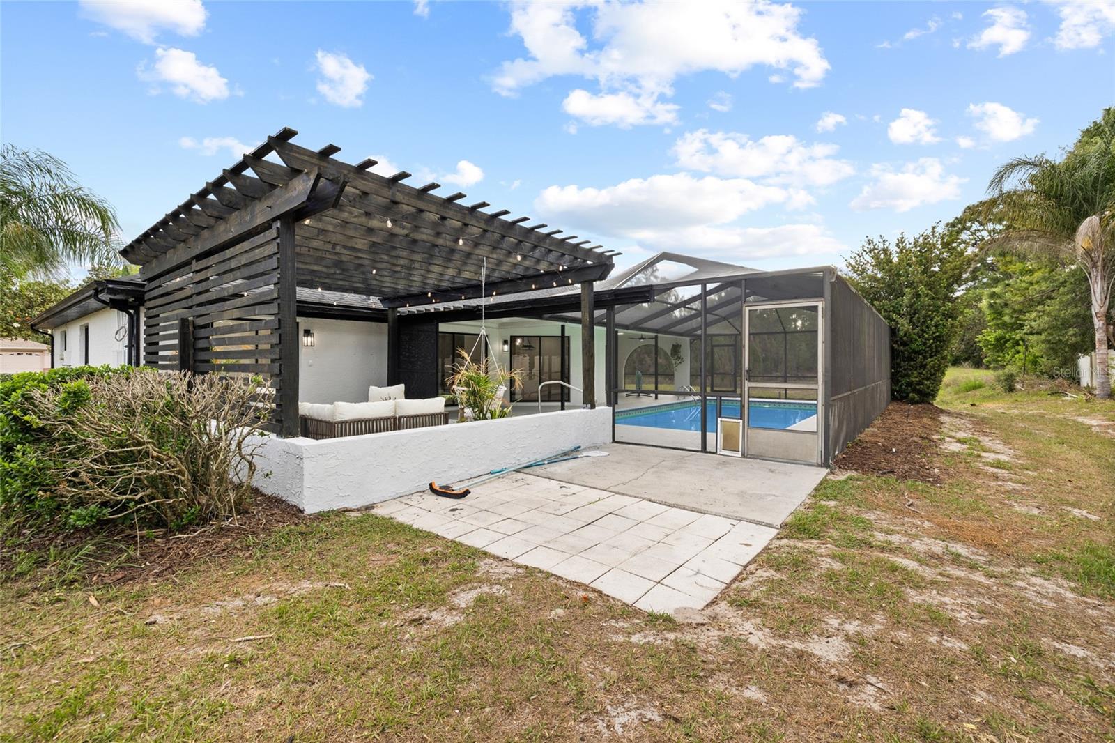 AMBER WOODS PH II - Residential