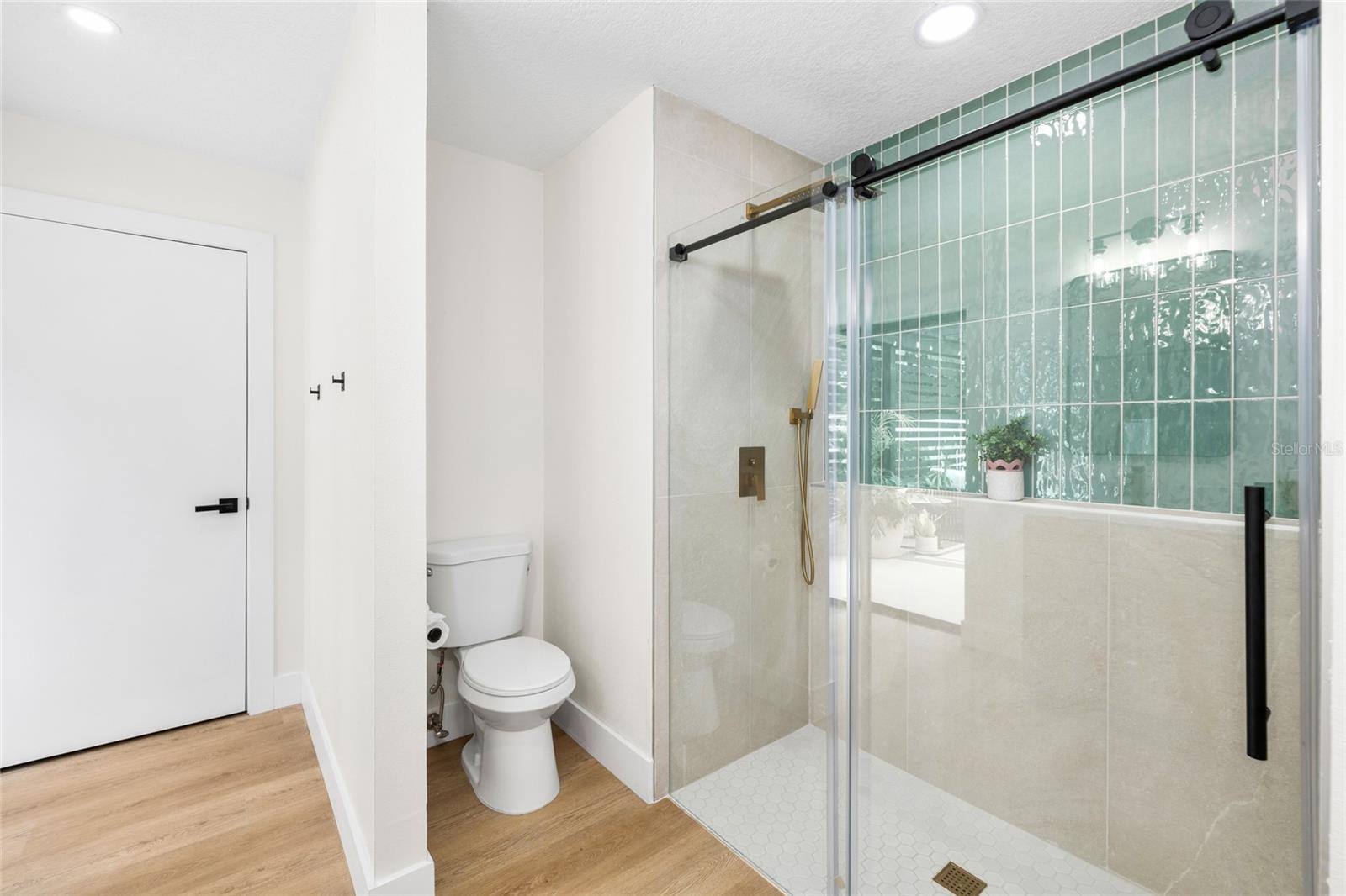 AMBER WOODS PH II - Residential