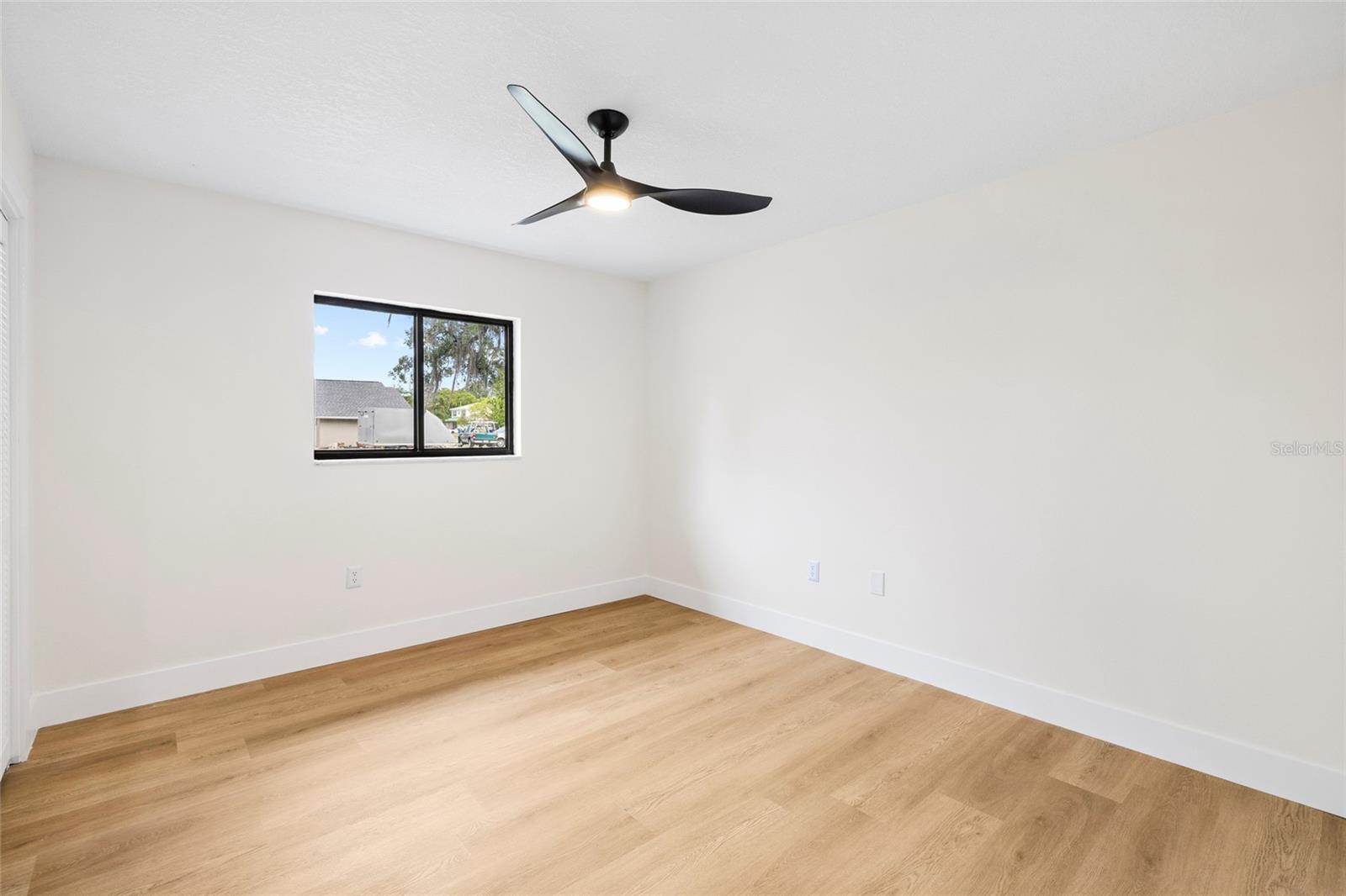 AMBER WOODS PH II - Residential