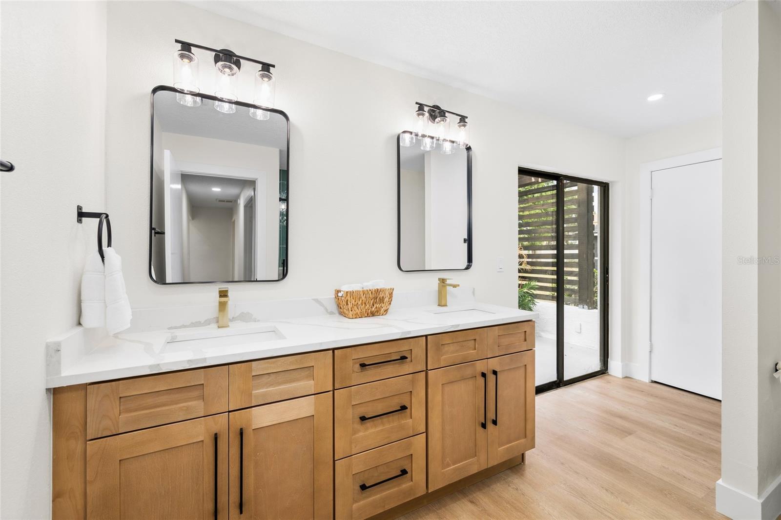 AMBER WOODS PH II - Residential