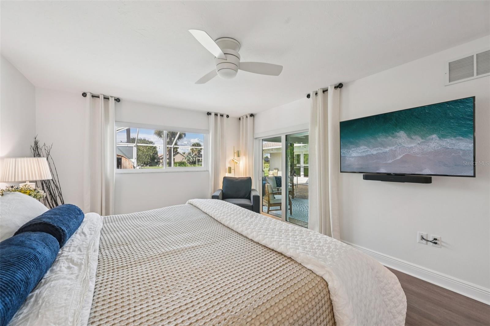 COUNTRY CLUB OF SARASOTA THE - Residential