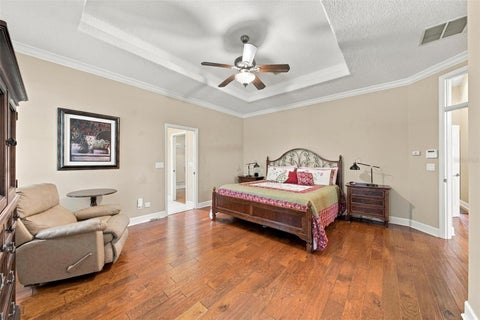 Tiny photo for 15330 Sky Lake Lane, Tavares, FL 32778 (MLS # G5119122)