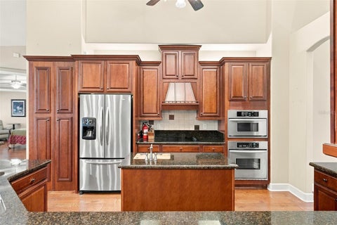 Tiny photo for 15330 Sky Lake Lane, Tavares, FL 32778 (MLS # G5119122)