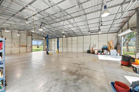 Tiny photo for 15330 Sky Lake Lane, Tavares, FL 32778 (MLS # G5119122)