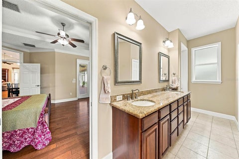 Tiny photo for 15330 Sky Lake Lane, Tavares, FL 32778 (MLS # G5119122)