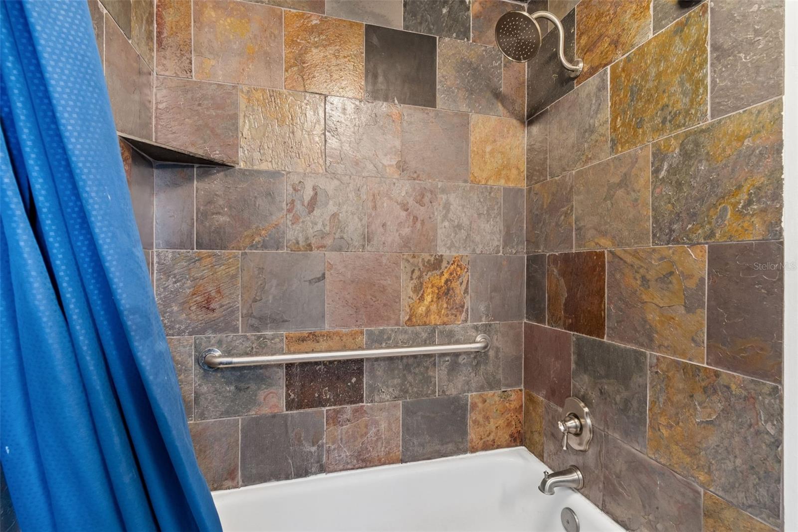 KENILWORTH GROVE SUB R - Residential