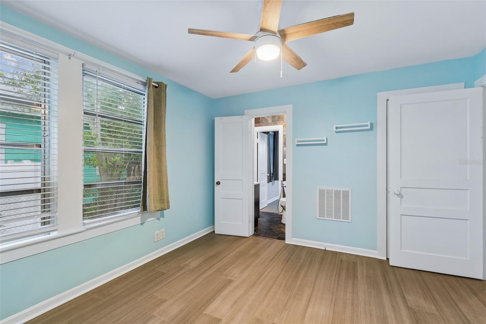 KENILWORTH GROVE SUB R - Residential